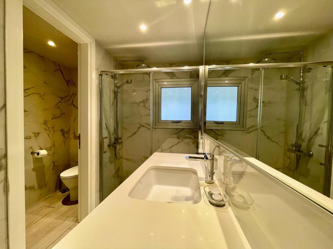 Business - Araouzou By Platform 357 Appartement