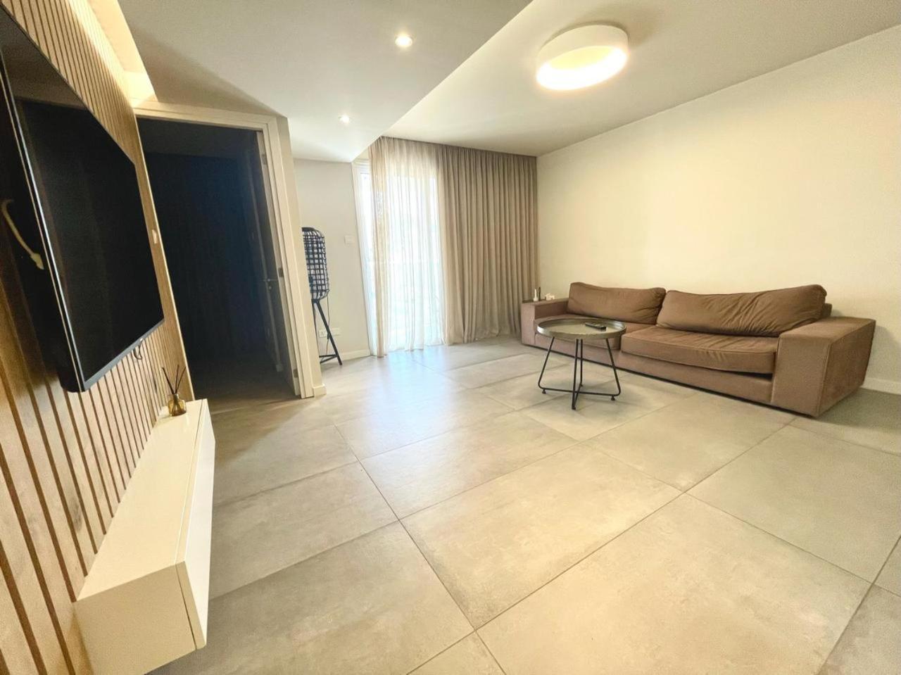 Business - Araouzou By Platform 357 Appartement Nicosia